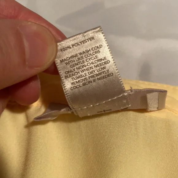 Loft -size M Butter yellow chiffon type semi sheer popover top - Picture 3 of 7